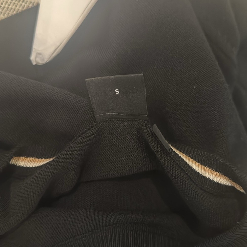 BOSS Slim Fit Black Merino Wool Crewneck Sweater - S - Picture 11 of 16